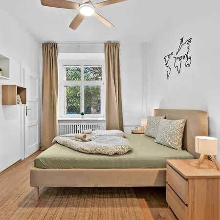 アパート Elegant Old Town 2br With Parking